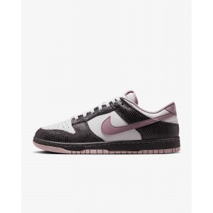 NIKE DUNK LOW SE SNAKESKIN