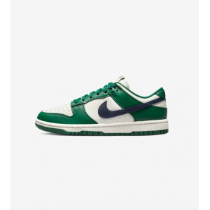 NIKE WMNS DUNK LOW GORGE GREEN